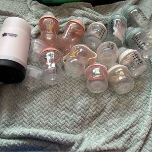 Tommee Tippee Baby Bottle Set - Pink and White